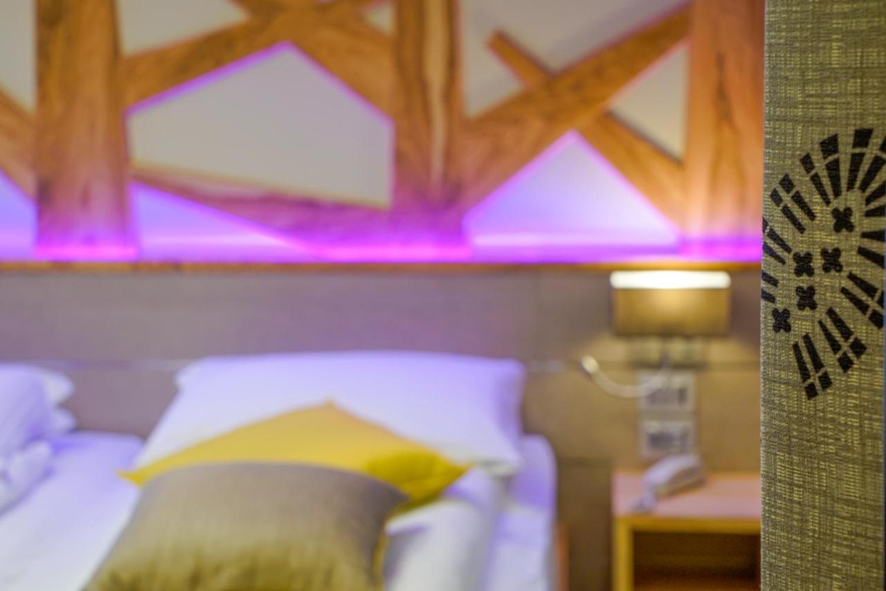 Aktivhotel Santalucia 토르볼레 외부 사진