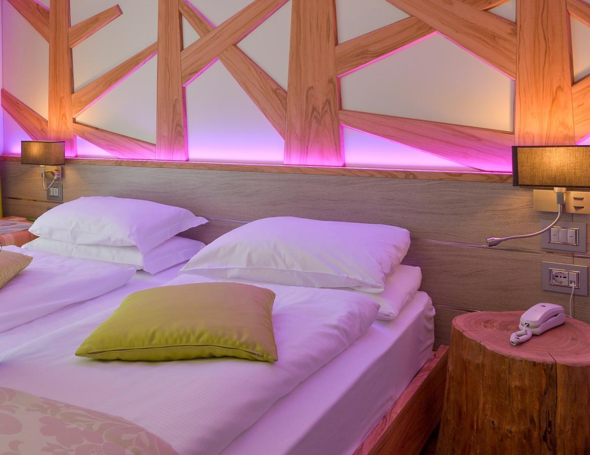 Aktivhotel Santalucia 토르볼레 외부 사진